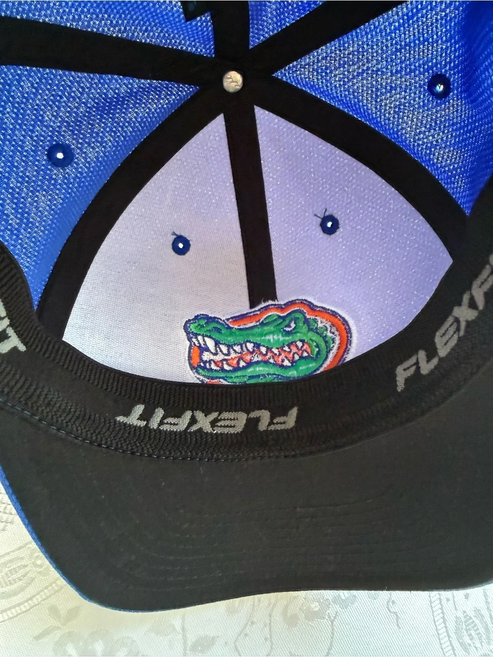 Top of the World Blue Flexfit Hat Cap Florida Gators Embroidered Logo OSFM (M/L)
